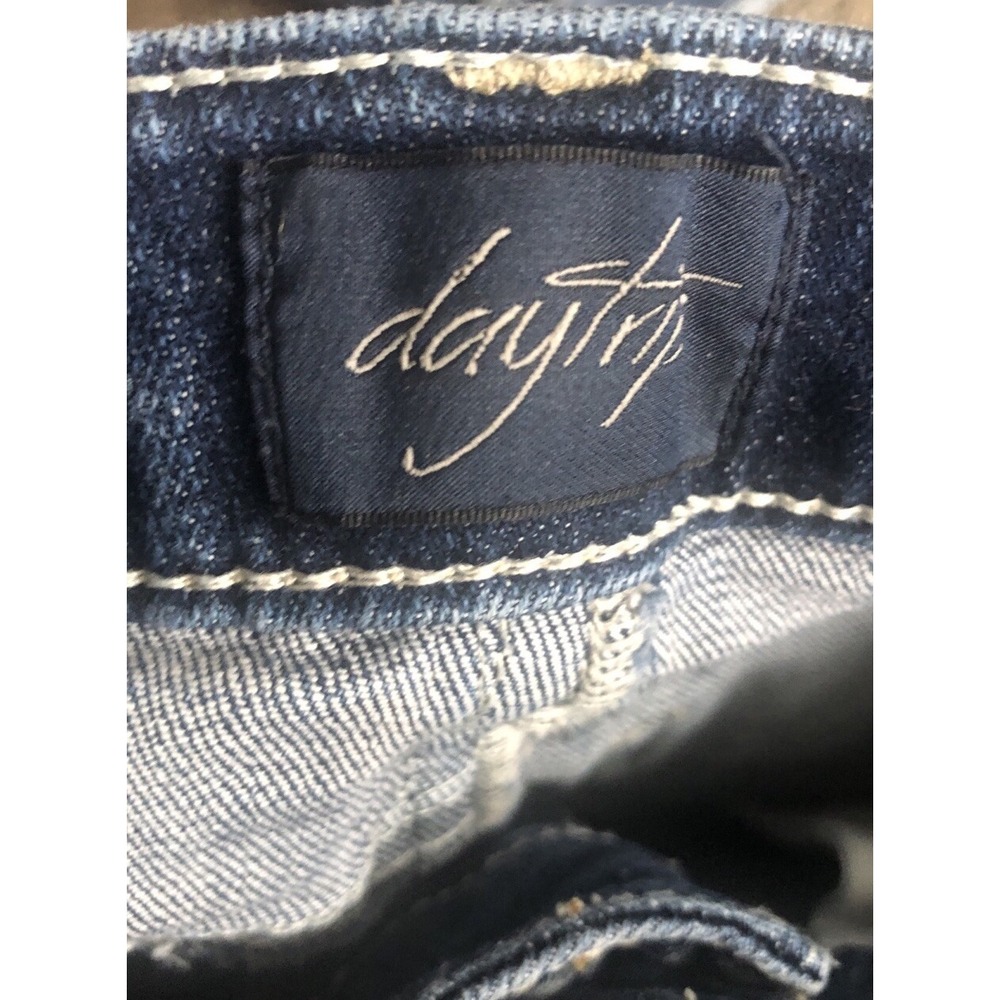2 Pair Buckle Daytrip Womens Bootcut Flap Back Pockets Women 25L Measures 28x33 - Picture 6 of 13